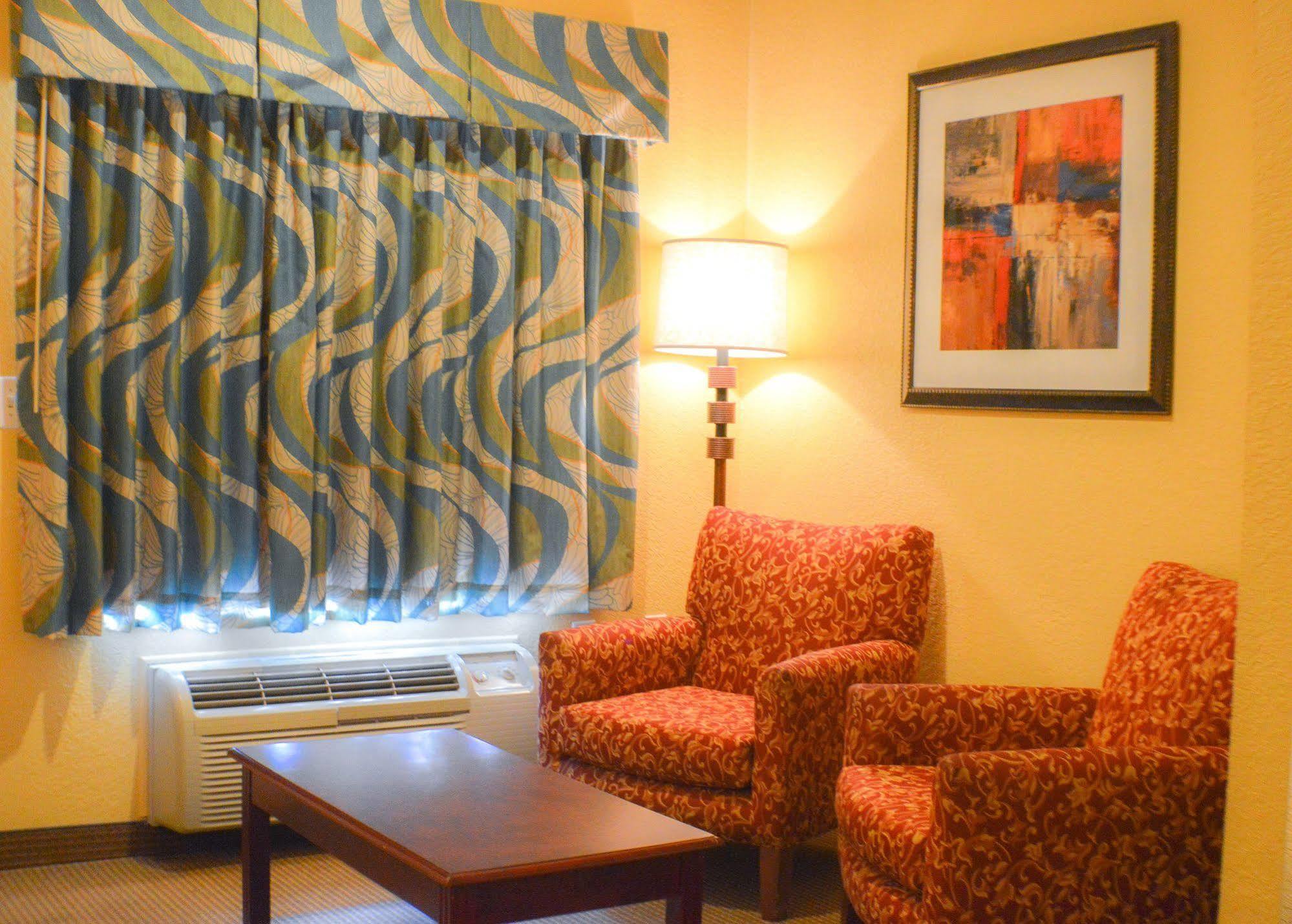 Magnolia Inn And Suites Exterior photo